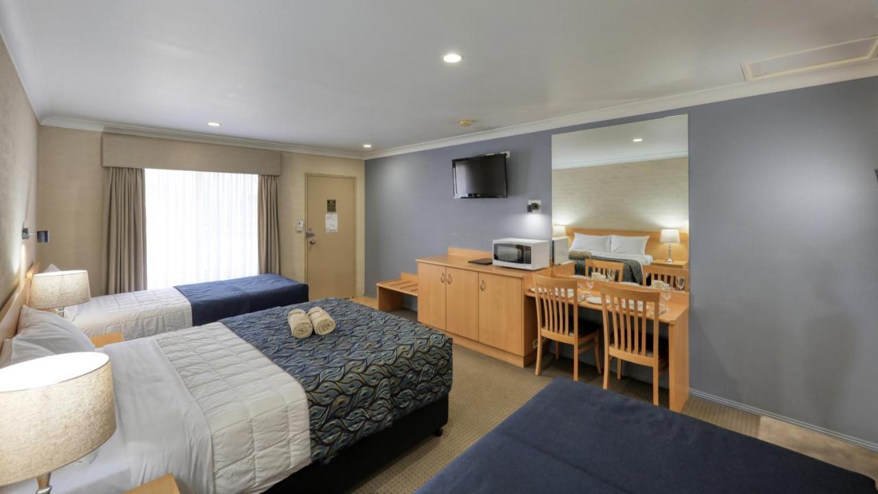 Edward Parry Motel And Apartments แทมเวิร์ธ ภายนอก รูปภาพ